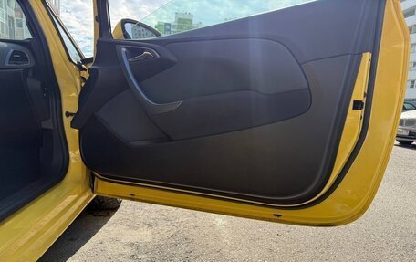 Opel Astra J, 2014 год, 885 000 рублей, 23 фотография