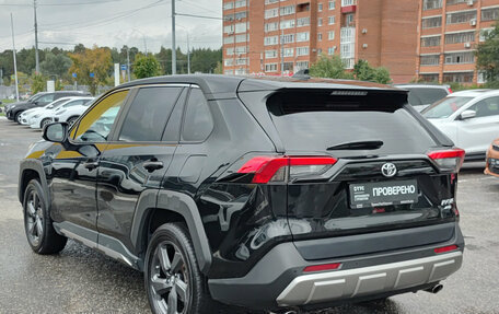 Toyota RAV4, 2022 год, 3 300 000 рублей, 11 фотография