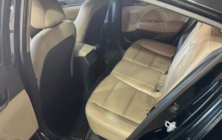 Hyundai Elantra VI рестайлинг, 2016 год, 1 100 000 рублей, 6 фотография