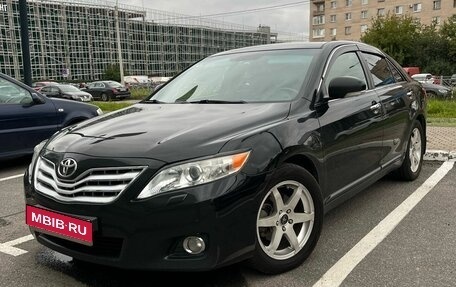 Toyota Camry, 2011 год, 1 200 000 рублей, 1 фотография