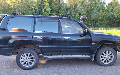 Toyota Land Cruiser 100 рестайлинг 2, 2006 год, 2 500 000 рублей, 4 фотография