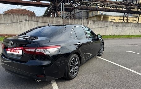 Toyota Camry, 2018 год, 2 112 000 рублей, 4 фотография