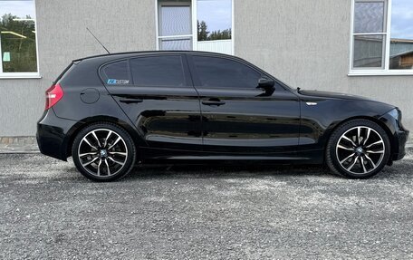 BMW 1 серия, 2009 год, 1 000 000 рублей, 3 фотография