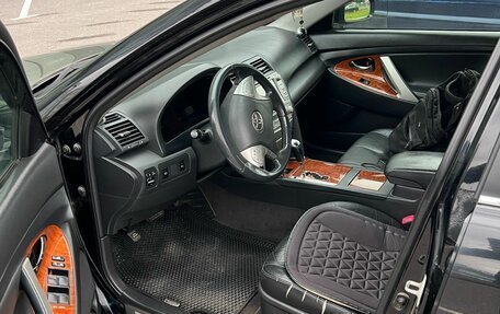 Toyota Camry, 2011 год, 1 200 000 рублей, 4 фотография