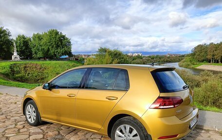 Volkswagen Golf VII, 2018 год, 1 800 000 рублей, 5 фотография