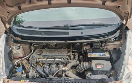 KIA Venga I, 2012 год, 890 000 рублей, 17 фотография