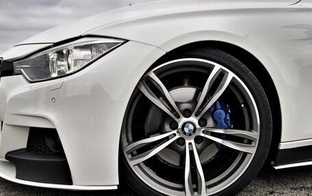 BMW 3 серия, 2013 год, 2 940 000 рублей, 3 фотография