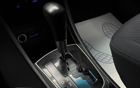 Hyundai Solaris II рестайлинг, 2011 год, 699 000 рублей, 17 фотография