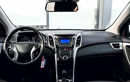 Hyundai i30 II рестайлинг, 2012 год, 1 015 000 рублей, 17 фотография