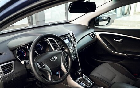 Hyundai i30 II рестайлинг, 2012 год, 1 015 000 рублей, 14 фотография