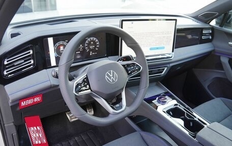 Volkswagen Tiguan, 2026 год, 4 900 000 рублей, 12 фотография