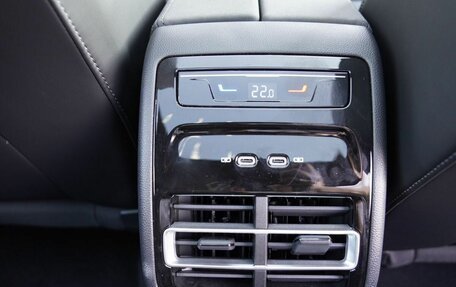 Volkswagen Tiguan, 2026 год, 4 900 000 рублей, 26 фотография