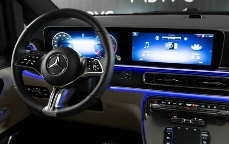 Mercedes-Benz V-Класс, 2026 год, 15 180 000 рублей, 13 фотография