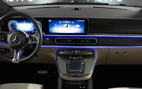 Mercedes-Benz V-Класс, 2026 год, 15 180 000 рублей, 14 фотография