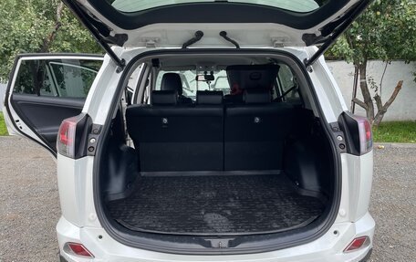 Toyota RAV4, 2016 год, 2 700 000 рублей, 8 фотография