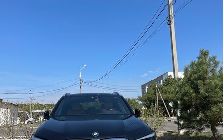BMW X5, 2019 год, 5 550 000 рублей, 2 фотография