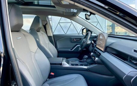 Toyota RAV4, 2026 год, 4 690 000 рублей, 29 фотография