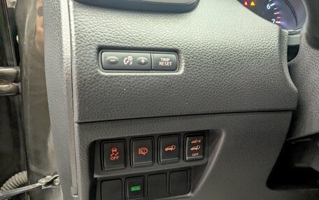Nissan X-Trail, 2018 год, 1 900 000 рублей, 13 фотография