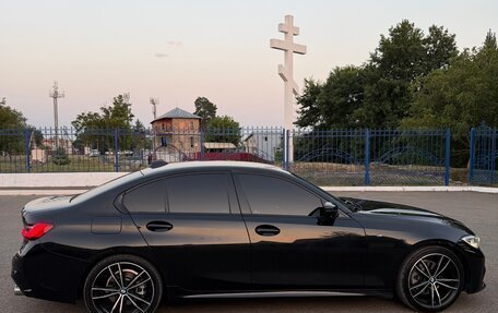 BMW 3 серия, 2019 год, 2 400 000 рублей, 4 фотография