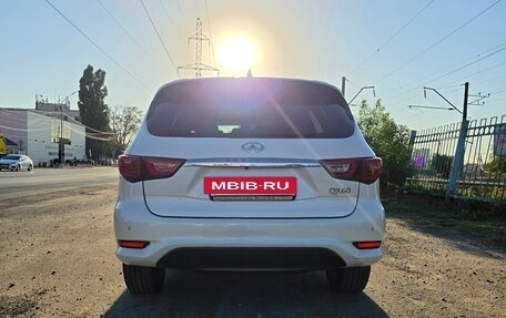 Infiniti QX60 I рестайлинг, 2017 год, 2 550 000 рублей, 6 фотография