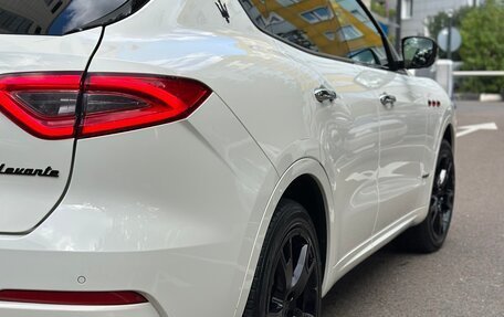 Maserati Levante I, 2017 год, 3 800 000 рублей, 6 фотография