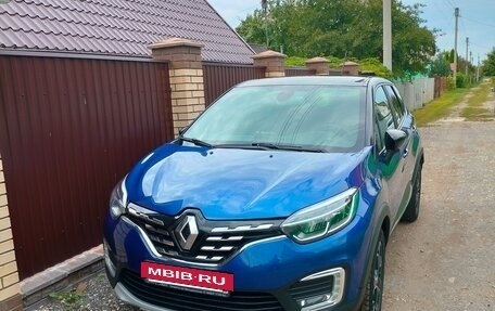 Renault Kaptur I рестайлинг, 2020 год, 1 650 000 рублей, 2 фотография