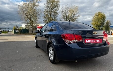 Chevrolet Cruze II, 2010 год, 485 000 рублей, 4 фотография