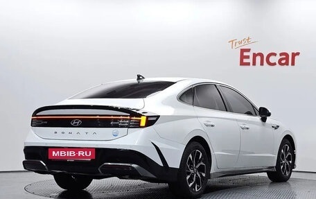 Hyundai Sonata VIII, 2023 год, 2 950 000 рублей, 2 фотография