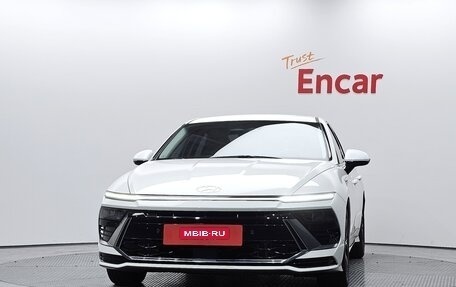 Hyundai Sonata VIII, 2023 год, 2 950 000 рублей, 9 фотография