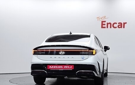 Hyundai Sonata VIII, 2023 год, 2 950 000 рублей, 10 фотография