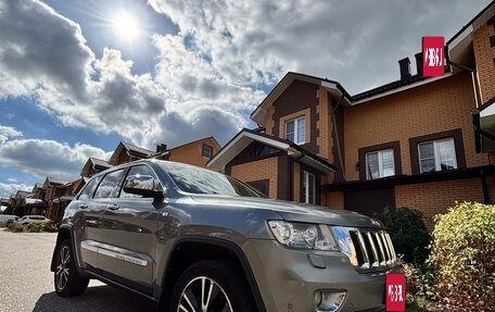 Jeep Grand Cherokee, 2011 год, 1 150 000 рублей, 2 фотография