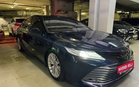 Toyota Camry, 2019 год, 2 520 000 рублей, 6 фотография