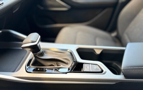Geely Emgrand, 2024 год, 1 600 000 рублей, 4 фотография