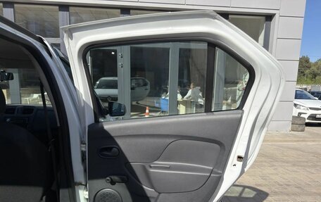 Renault Logan II, 2020 год, 1 100 000 рублей, 17 фотография