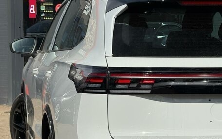 Volkswagen Tiguan, 2026 год, 4 750 000 рублей, 15 фотография