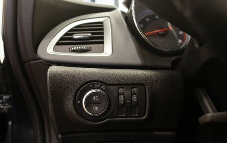 Opel Astra J, 2013 год, 920 000 рублей, 33 фотография