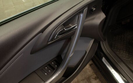 Opel Astra J, 2013 год, 920 000 рублей, 32 фотография