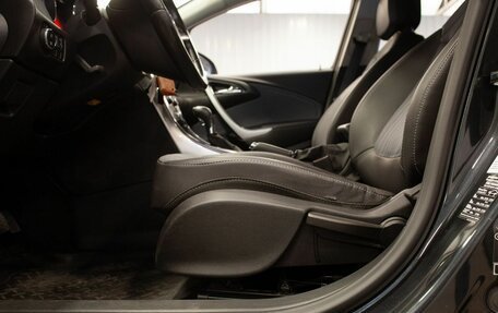 Opel Astra J, 2013 год, 920 000 рублей, 31 фотография