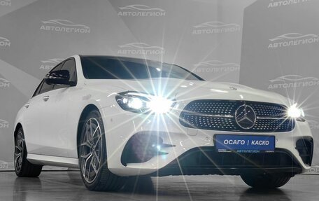 Mercedes-Benz E-Класс, 2020 год, 4 800 000 рублей, 30 фотография