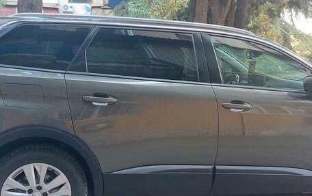 Peugeot 5008 II, 2019 год, 1 700 000 рублей, 3 фотография