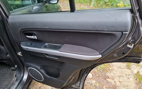 Suzuki Grand Vitara, 2010 год, 1 000 000 рублей, 31 фотография