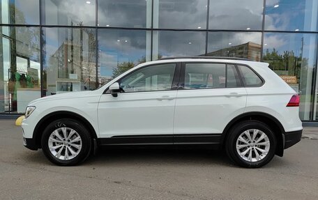 Volkswagen Tiguan II, 2020 год, 2 820 000 рублей, 10 фотография