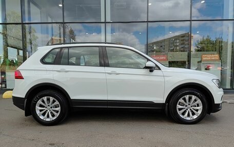 Volkswagen Tiguan II, 2020 год, 2 820 000 рублей, 5 фотография