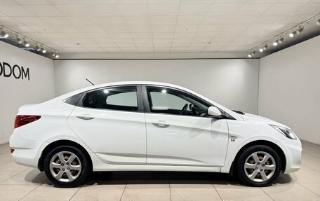 Hyundai Solaris II рестайлинг, 2013 год, 690 000 рублей, 4 фотография