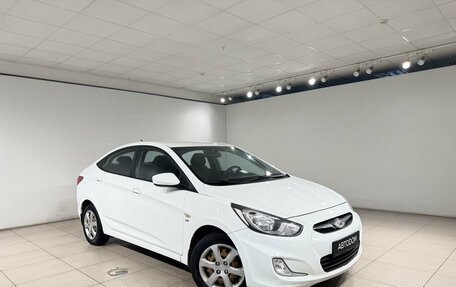 Hyundai Solaris II рестайлинг, 2013 год, 690 000 рублей, 3 фотография