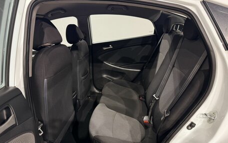 Hyundai Solaris II рестайлинг, 2013 год, 690 000 рублей, 17 фотография