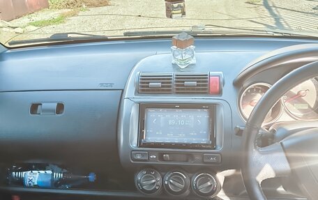 Honda Fit III, 2001 год, 320 000 рублей, 8 фотография