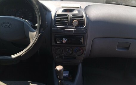 Hyundai Accent II, 2005 год, 350 000 рублей, 8 фотография