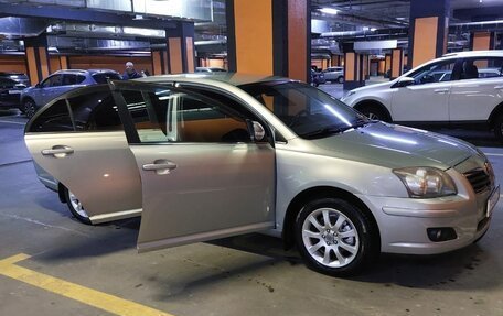Toyota Avensis III рестайлинг, 2008 год, 850 000 рублей, 3 фотография