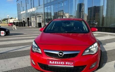 Opel Astra J, 2012 год, 620 000 рублей, 4 фотография